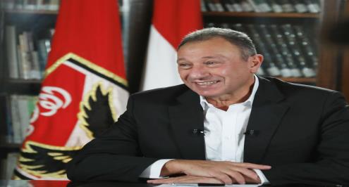 الخطيب: جمهور الأهلي لا مثيل له.. وقدرك أن الطموح "بطولة وراء بطولة"